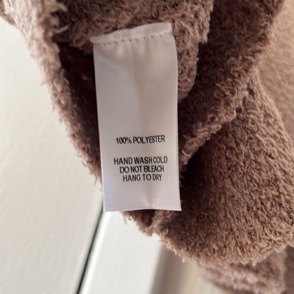 ‎Lulus Teddy-To-Go Top - Picture 5 of 6